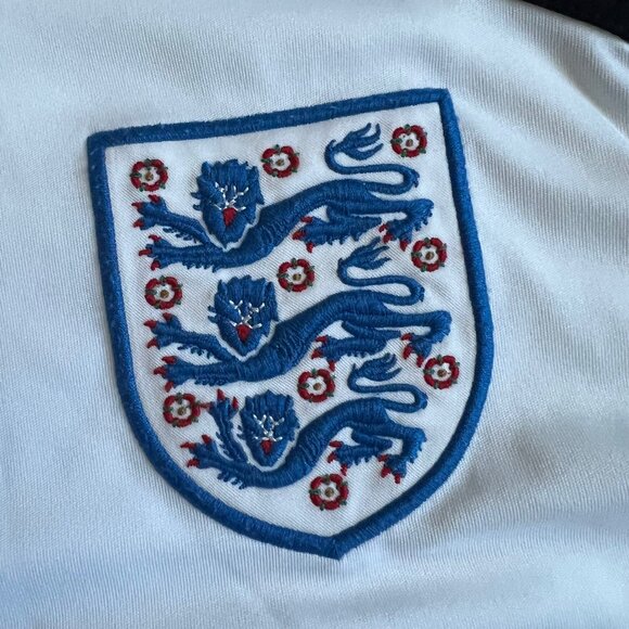 Tailored By Umbro Men’s England 2010-11 Soccer Training Shirt Sz M White Jersey - Picture 5 of 11